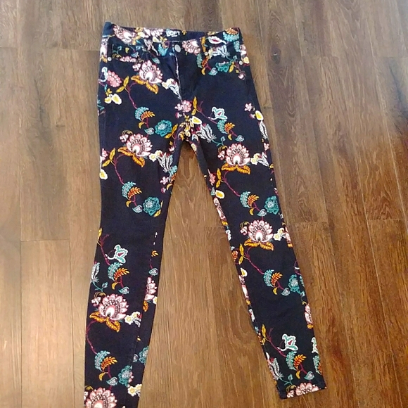 LOFT OUTLET LEGGINGS - Picture 3 of 9
